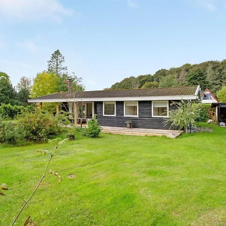 Aksa - 400m From The Sea By Interhome